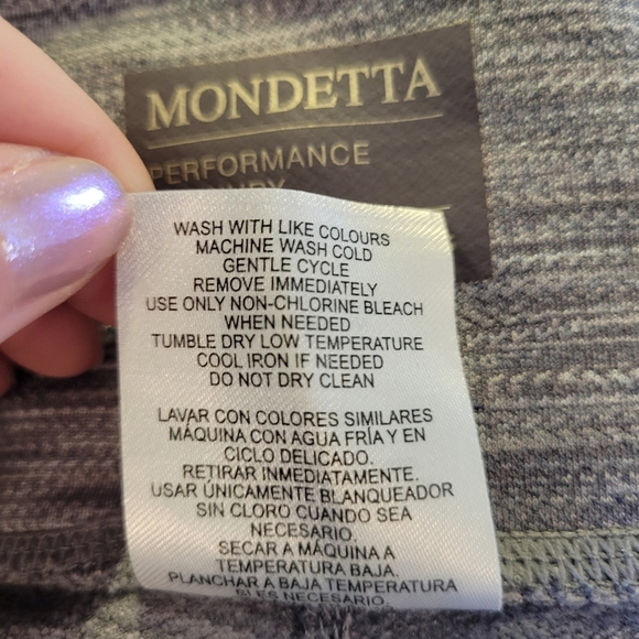 Mondetta Textured Gray High-Waisted Leggings - Picture 6 of 6